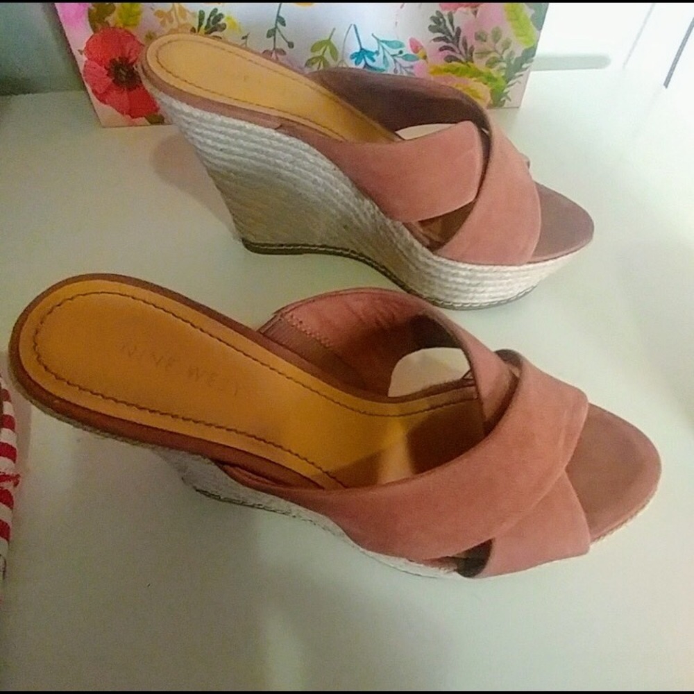 Nine West espadrille brown wedges